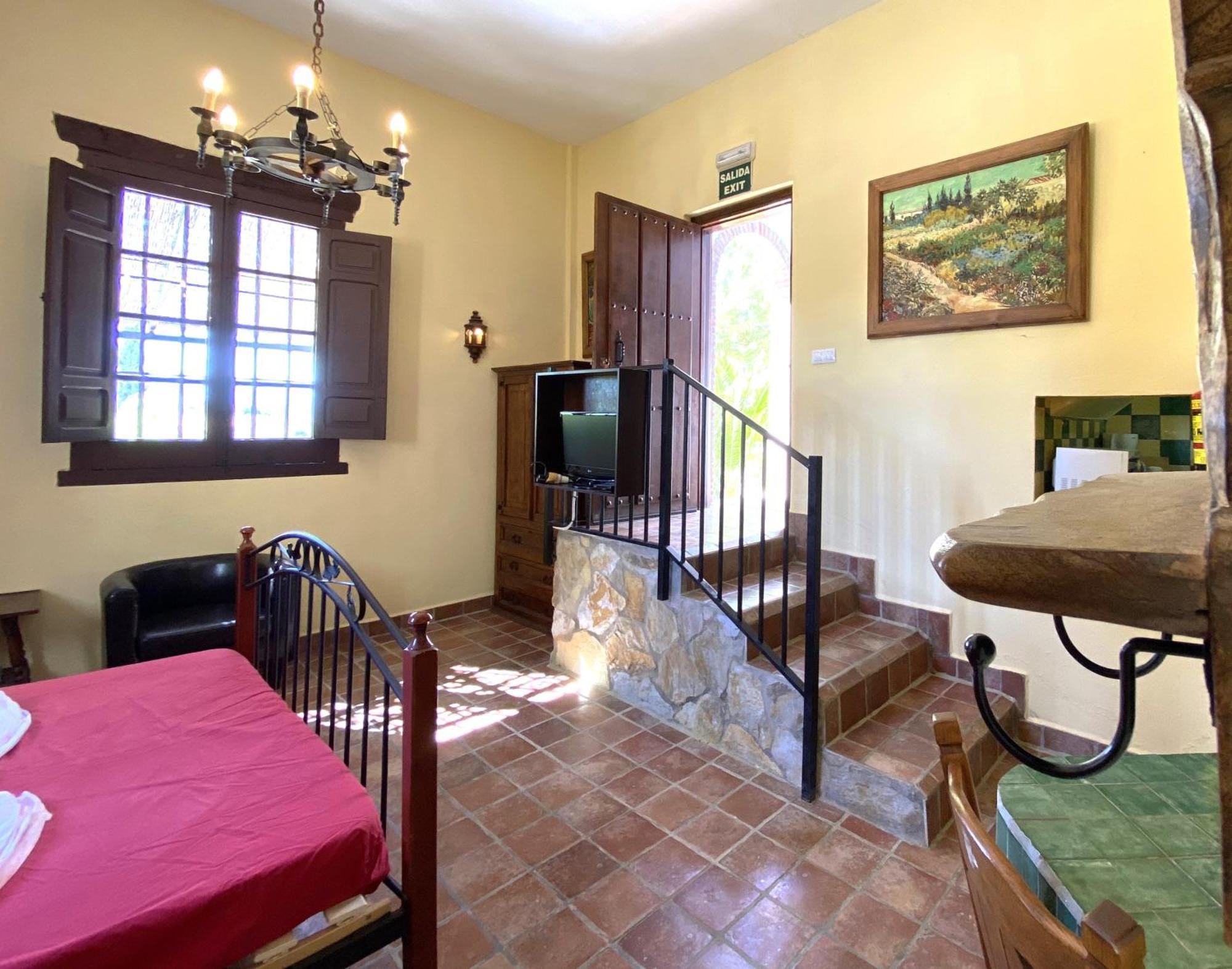 Castle Tower Apartment In Rural Holiday Park 'Bernard' Tolox Exterior photo